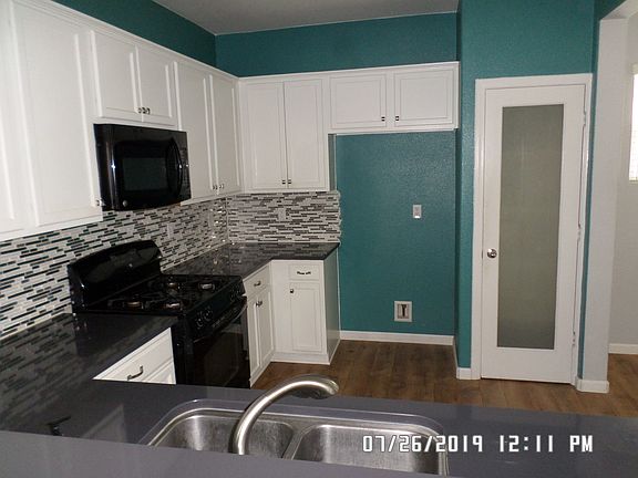 4th image of 3746 W Buena Vista Ave