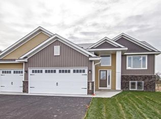 12243 317th Ln, Lindstrom, MN 55045