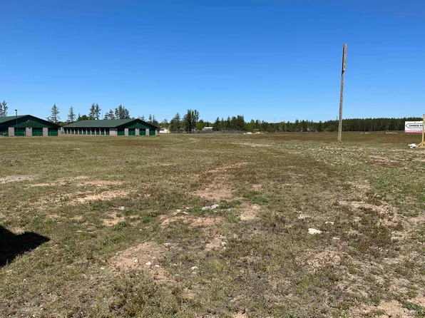 115 N M553, Marquette, MI 49855