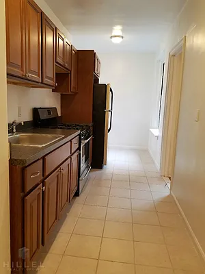 Rented by Hillel Realty Group | media 11