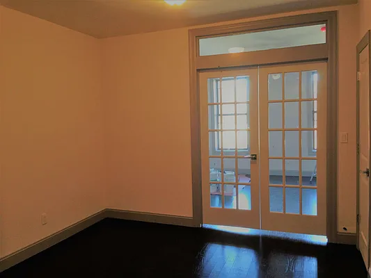 Rented by Vivian Piccolo, LREB | media 31