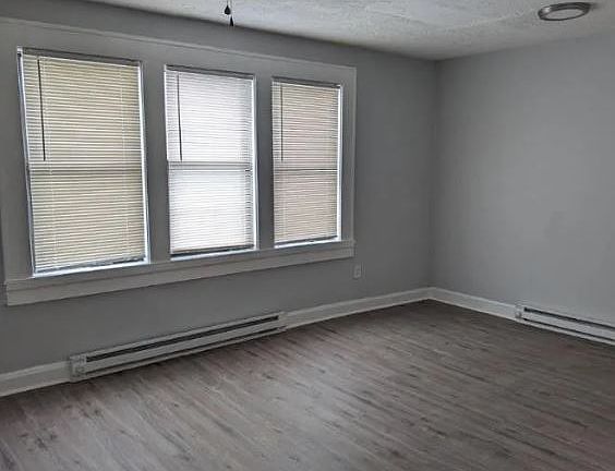 5th image of 439 McGregor Ave #6-1