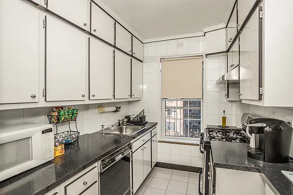 Sold by Queens Real Estate Team | media 7