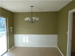 3rd image of 542 Pinebluff Dr