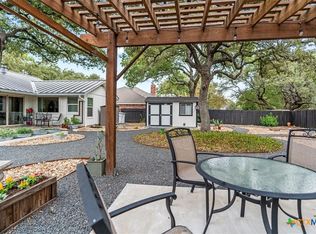 53 Woodcreek Dr, Wimberley, TX 78676