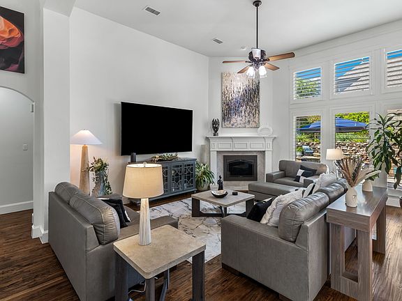 5th image of 1708 Chessington Ln