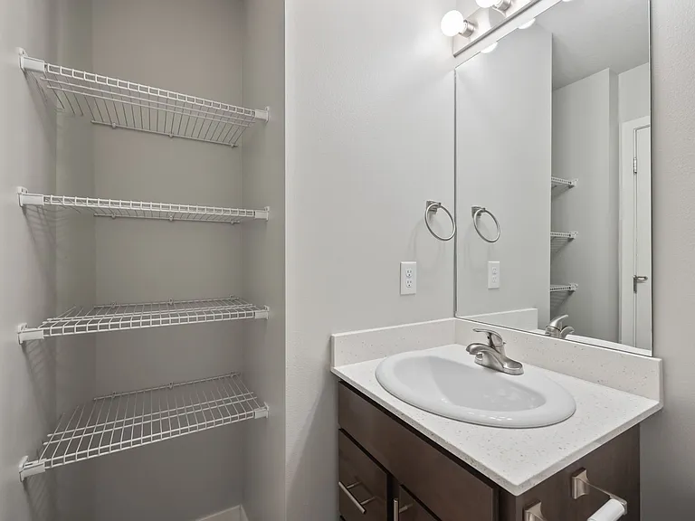 Cove at Kettlestone Townhomes — Photo 20