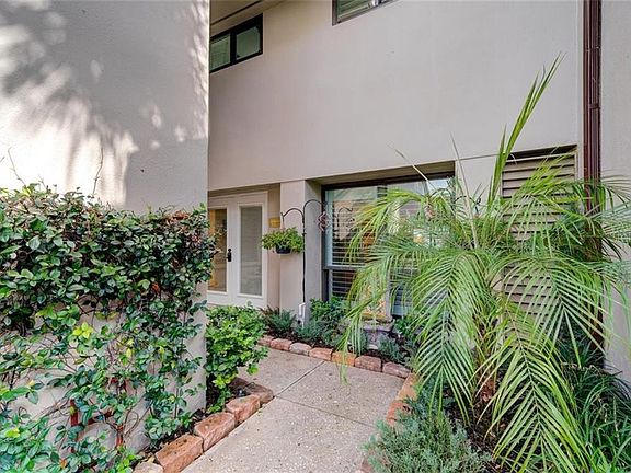 4th image of 3079 Braeloch Cir W #42