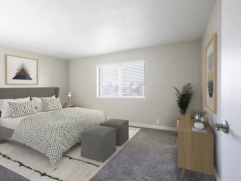 Brighton Place Apartments — Photo 16