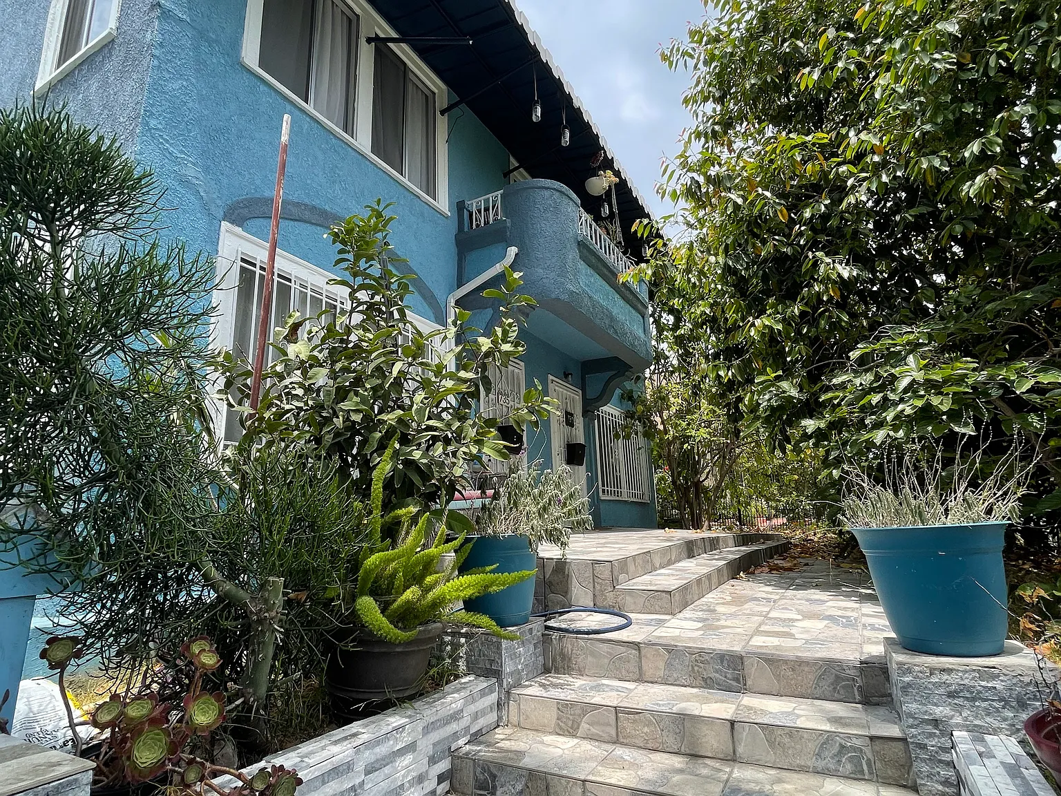 2 bed, 2010 sqft, $3,100 — Photo 1