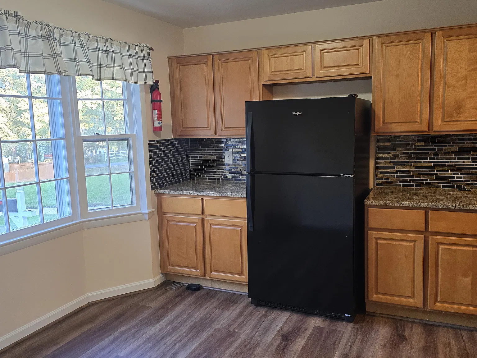 3 bed, 2.5 bath, 1288 sqft, $2,900 — Photo 3