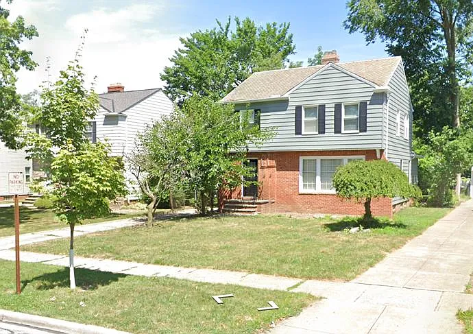 3 bed, 1.5 bath, 2150 sqft, $2,200 — Photo 2