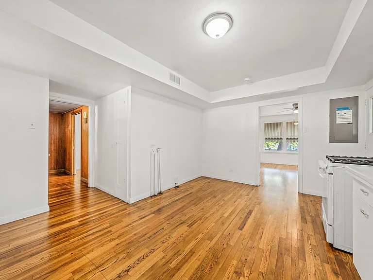 32300 Proctor Ave — Photo 36