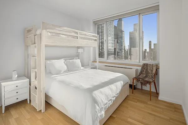 Rented by Douglas Elliman | media 25