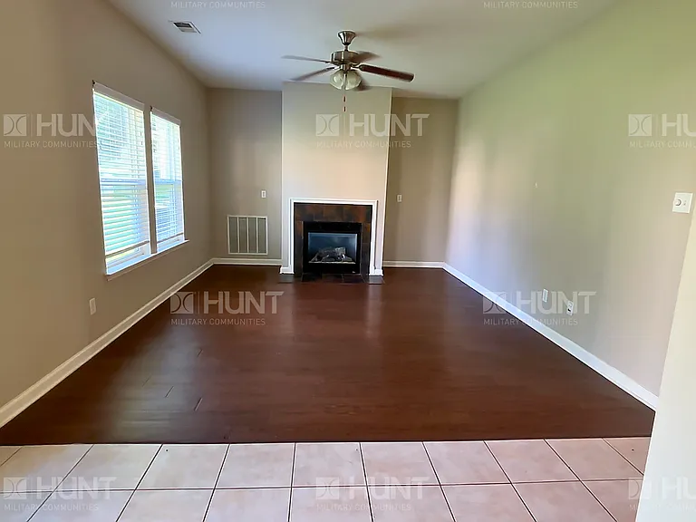 5996 Elrod Loop — Photo 4
