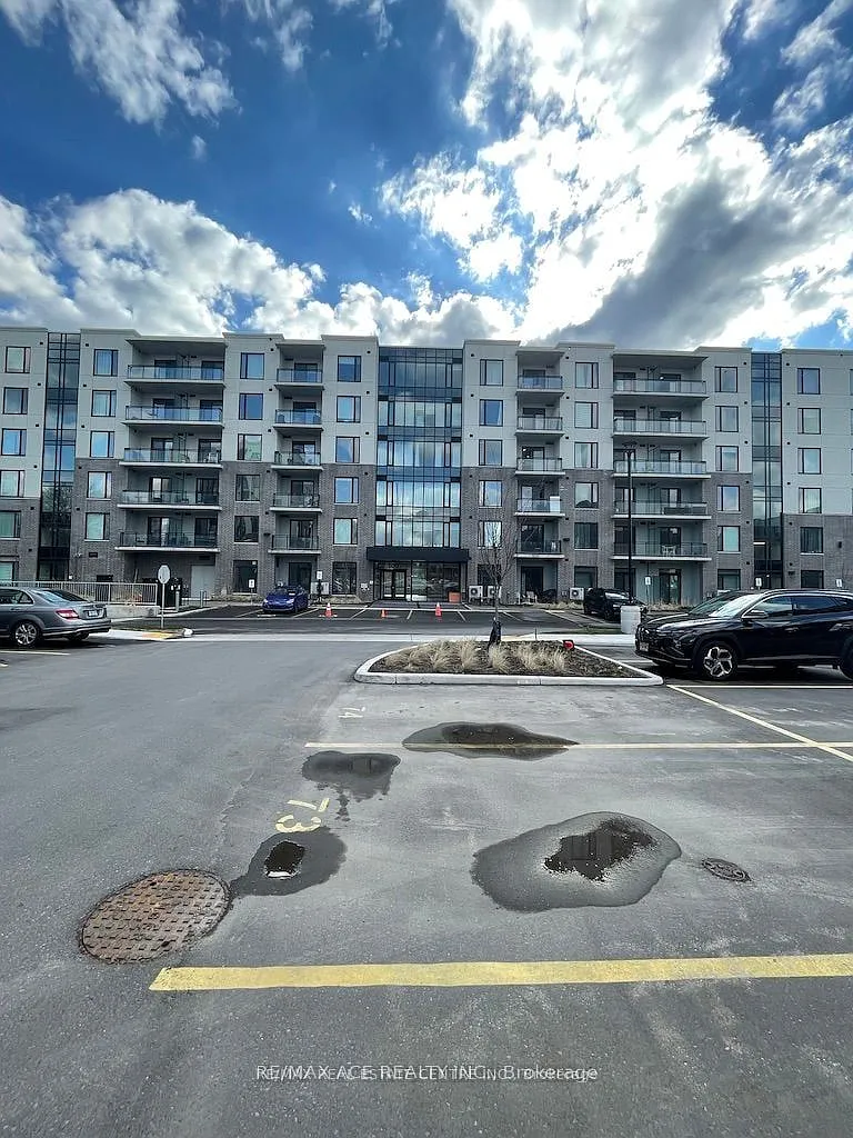 2 bed, $2,200 — Photo 1