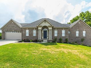 216 View Point Dr, Richmond, KY 40475