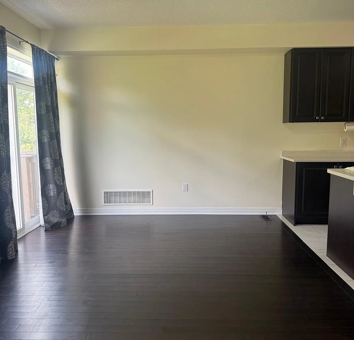 3 bed, $2,900 — Photo 4
