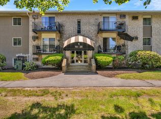 440 North Ave APT 19, Haverhill, MA 01830