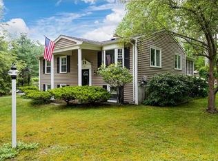 141 Union Bridge Rd, Duxbury, MA 02332