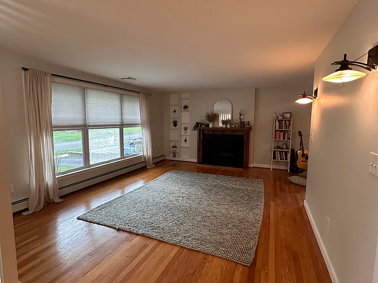 20 Haynes Rd — Photo 2
