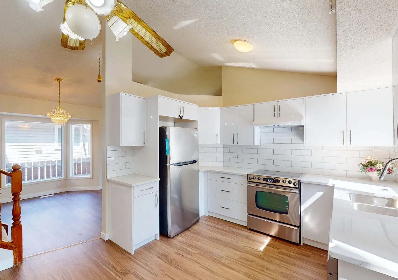 37 Martingrove Way Ne — Photo 2
