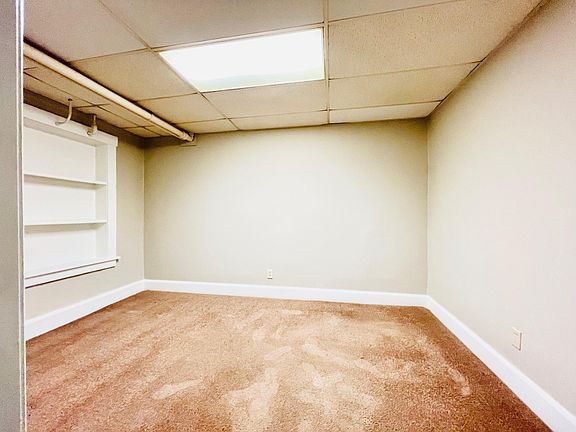 4th image of 3205 Poppleton Ave APT 15
