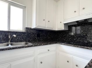 1419 S Orange Ave APT 13, Fullerton, CA 92833