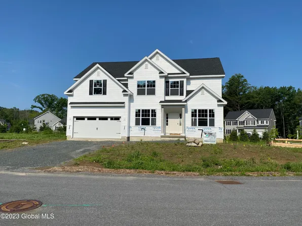 7 Basswood Court, Ballston Lake, NY 12019