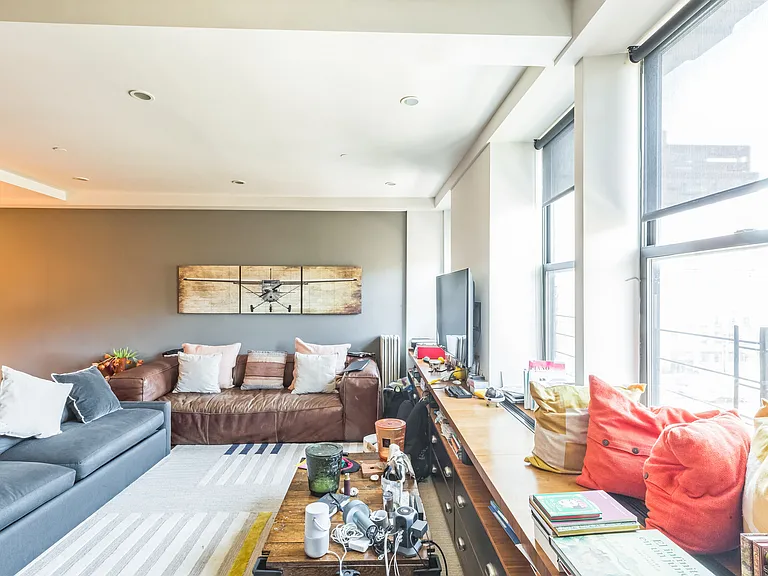 250 Manhattan Ave #6B — Photo 9