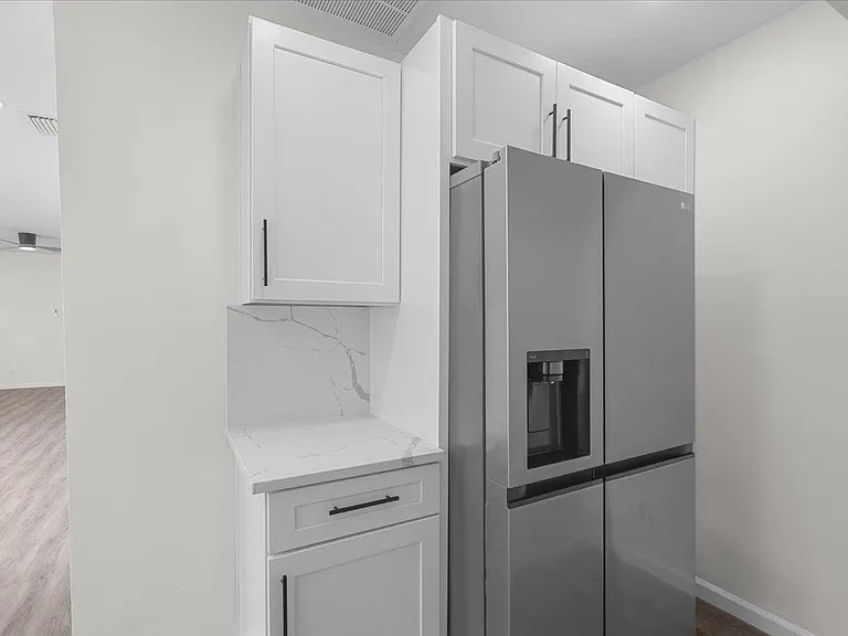 400 Talaflo St — Photo 16