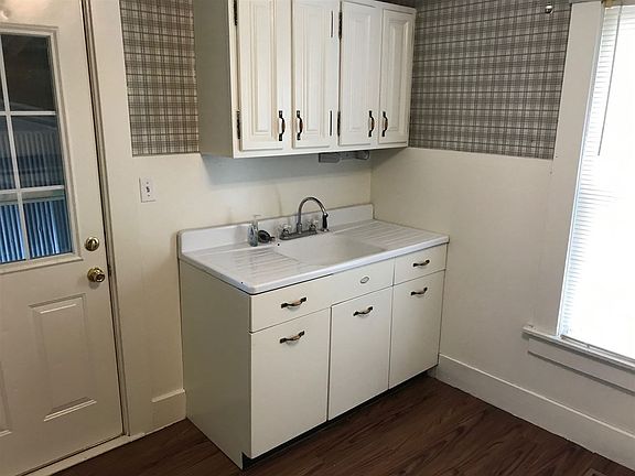 5th image of 513 Homestead Ave