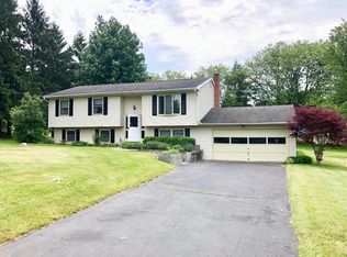 39 Horvath Dr, Ithaca, NY 14850