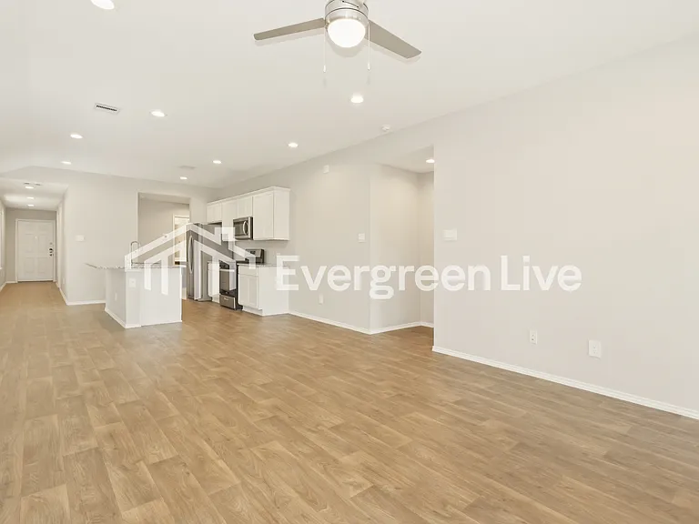 9940 Glen Brook Ln — Photo 7