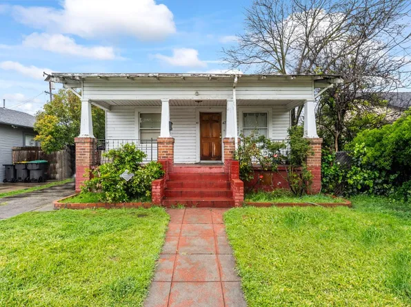 47 E Castle St, Stockton, CA 95204
