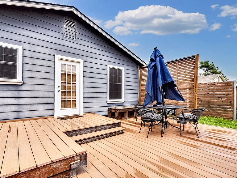 5607 Samuel Huston Ave — Photo 21