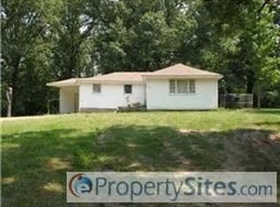 129 Dahlia St, Dover, TN 37058