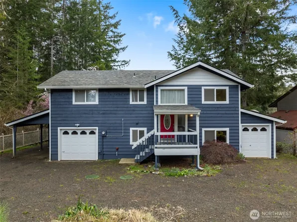 370 N Fairway Drive E, Hoodsport, WA 98548