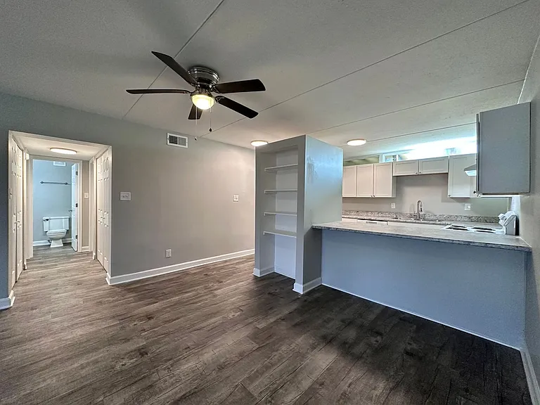The Hammond Apartments — Photo 141