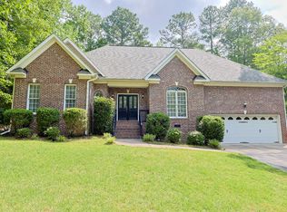 769 Troon Cir, Sanford, NC 27332