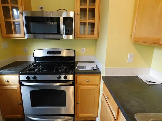 1 bed, 1.5 bath, $2,650 — Photo 4