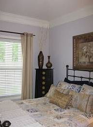 4th image of 80 Knollwood Holw