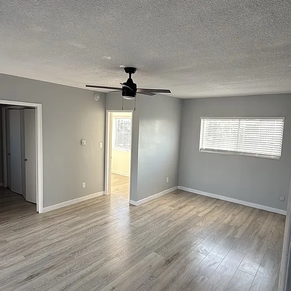 850 Victor Ave — Photo 11
