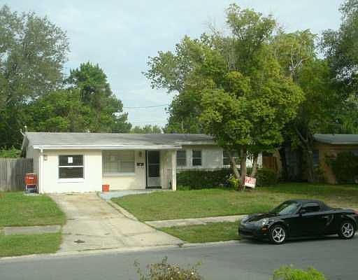 Front of 4531 Balboa 