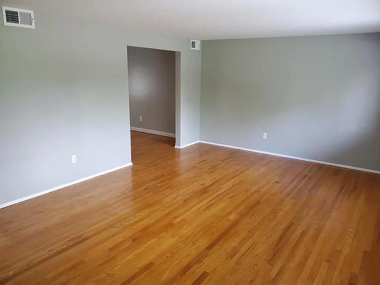 1420 Lattidome Dr — Photo 8