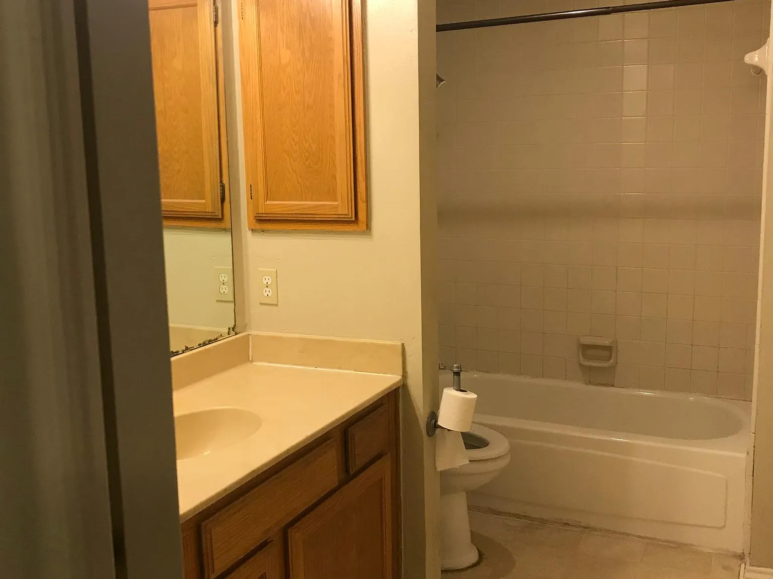 9913 Plainfield Dr — Photo 2