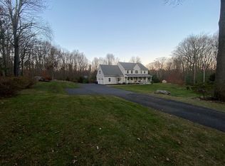 32 Knollwood Dr, New Hartford, CT 06057