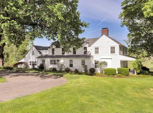 644 Old Quaker Hill Rd, Pawling, NY 12564