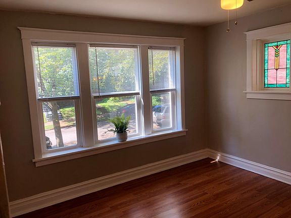 5th image of 4459 Russell Blvd APT 1W