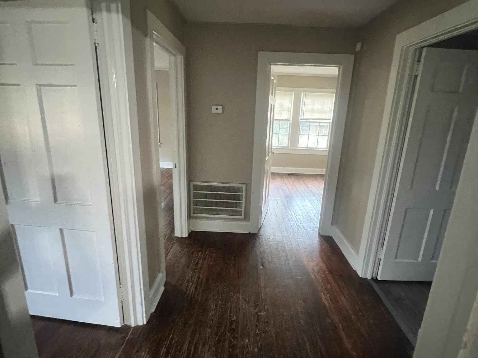 2 bed, 1028 sqft, $850 — Photo 4